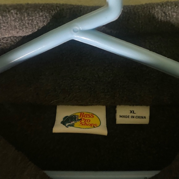 Bass Pro Shop full zip fleece - Picture 2 of 2